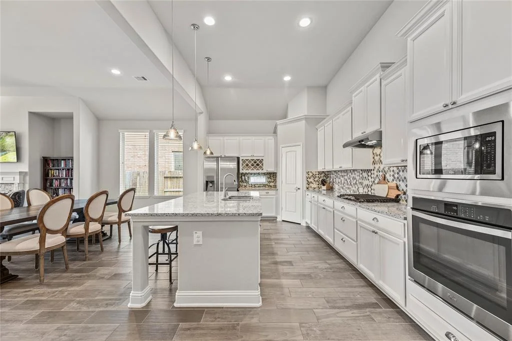 Photo of 18810 Peachleaf Willow Trace
