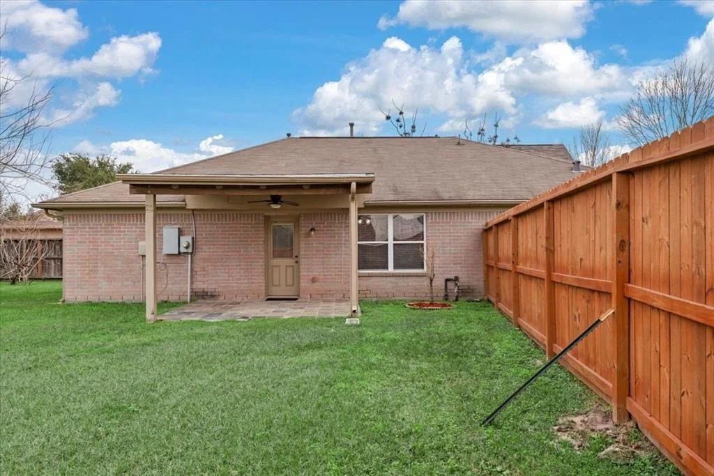 Photo of 14203 Old Dock Lane
