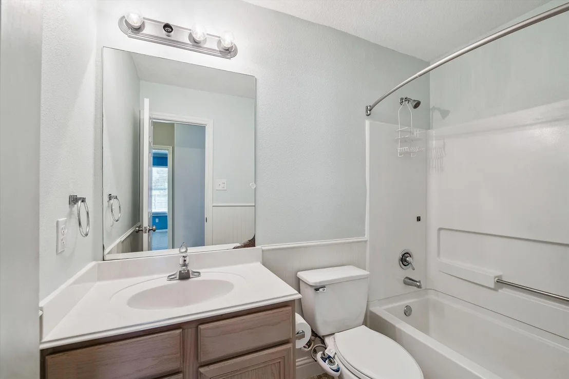 Photo of 8 Pine Way