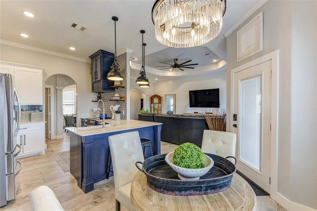Photo of 931 Angus Trail