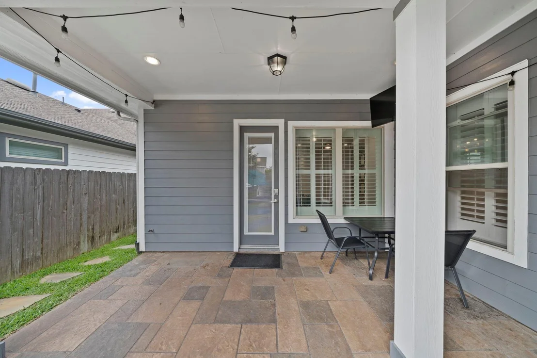 Photo of 17031 Seminole Ridge Drive