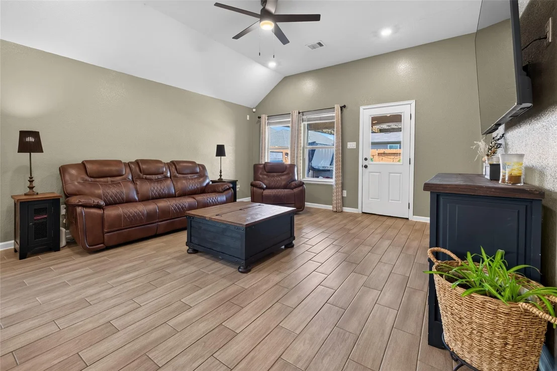 Photo of 25526 Rancho Espirito Lane