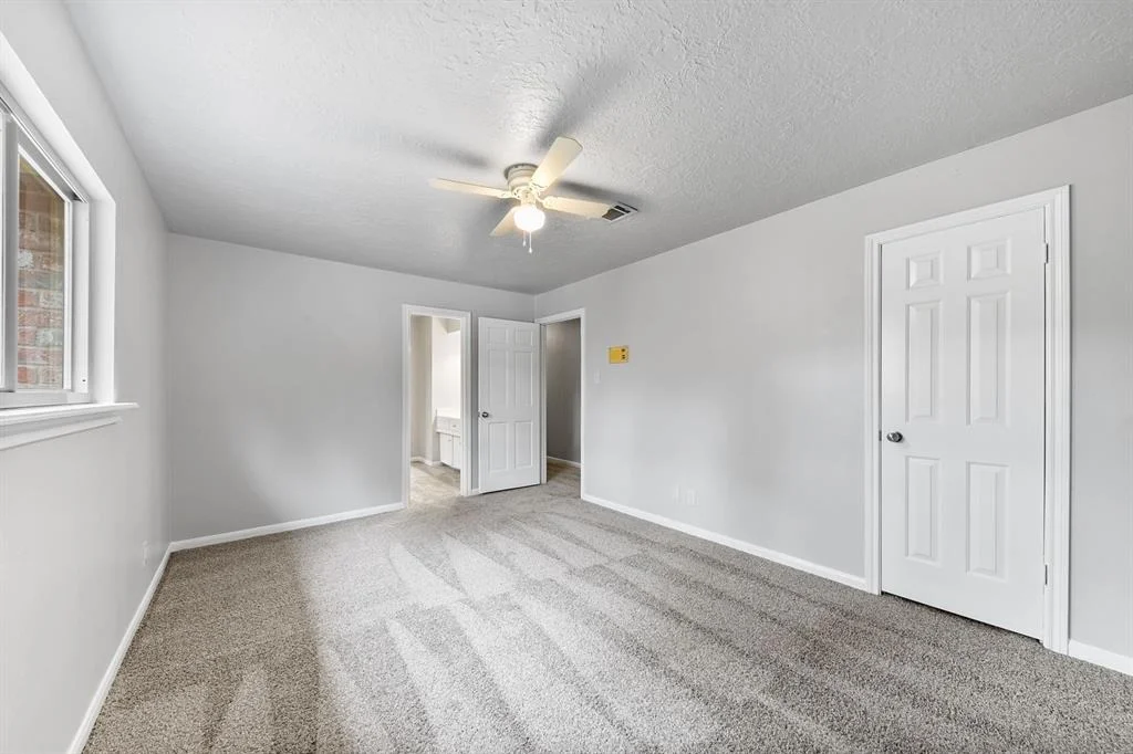 Photo of 2027 Seven Oaks Drive
