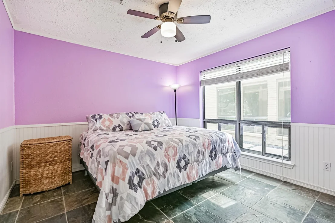 Photo of 910 Evergreen Drive