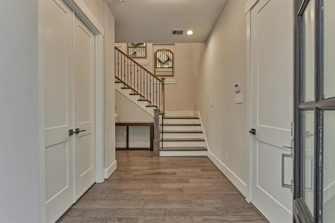 Photo of 62 Dobbs View Lane
