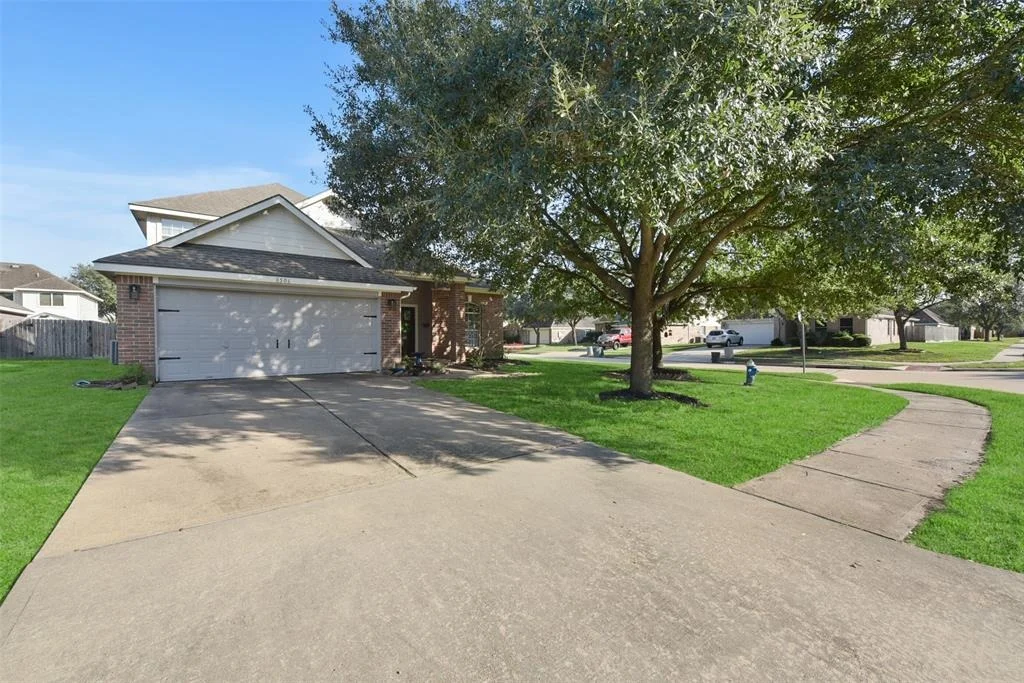 Photo of 8506 Windy Thicket Lane
