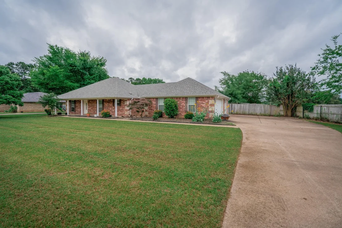 Photo of 1001 Jamerison