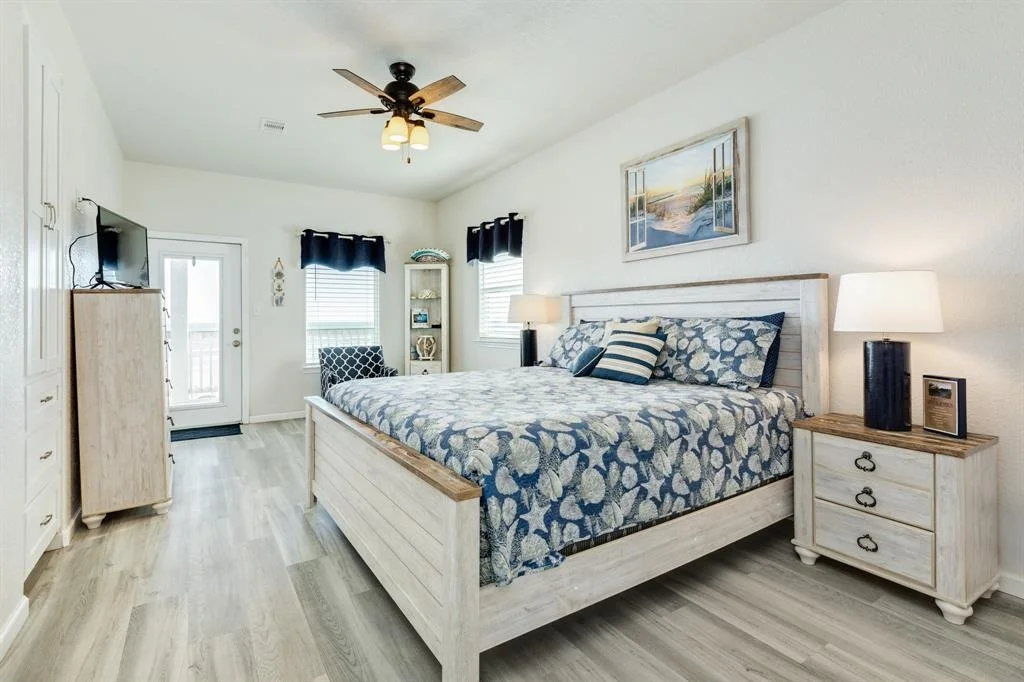 Photo of 2930 Bluewater Highway
