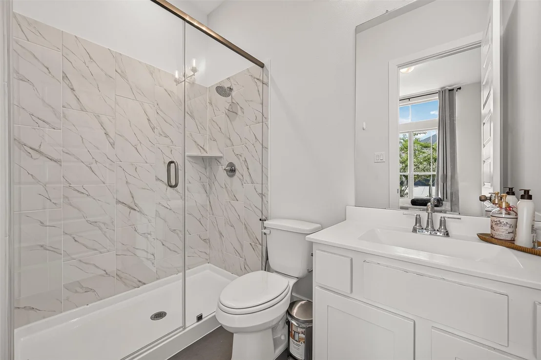 Photo of 31019 Sun Valley Drive
