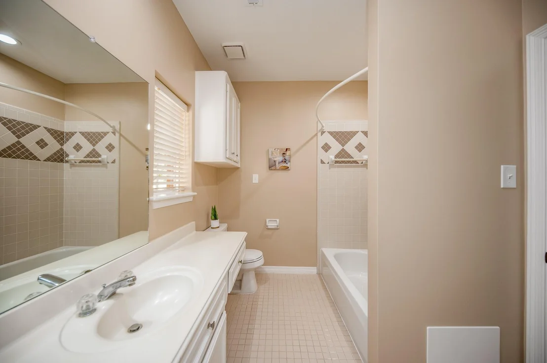 Photo of 23014 Laguna Point Drive