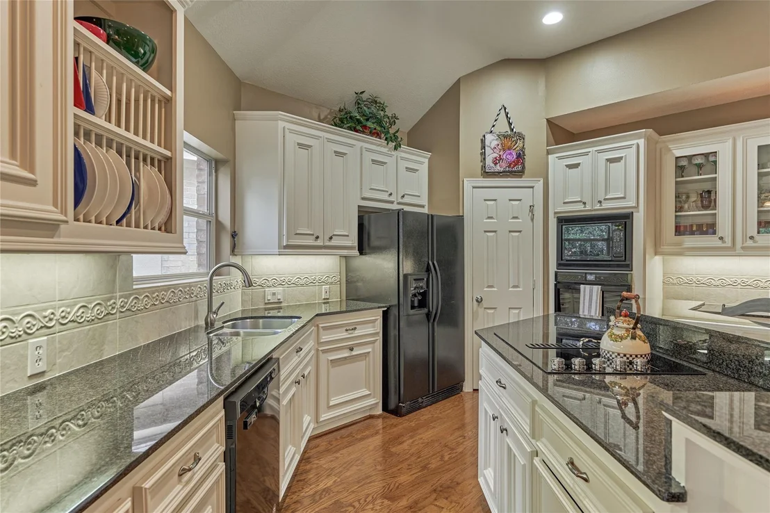 Photo of 33 Winthrop Harbor N