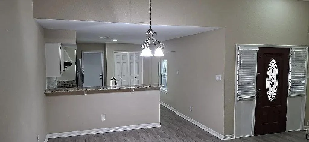 Photo of 12007 Fairpoint Drive