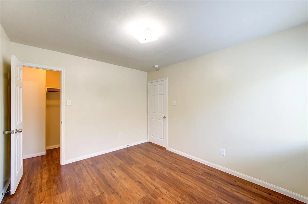 Photo of 863 Sun Prairie Drive