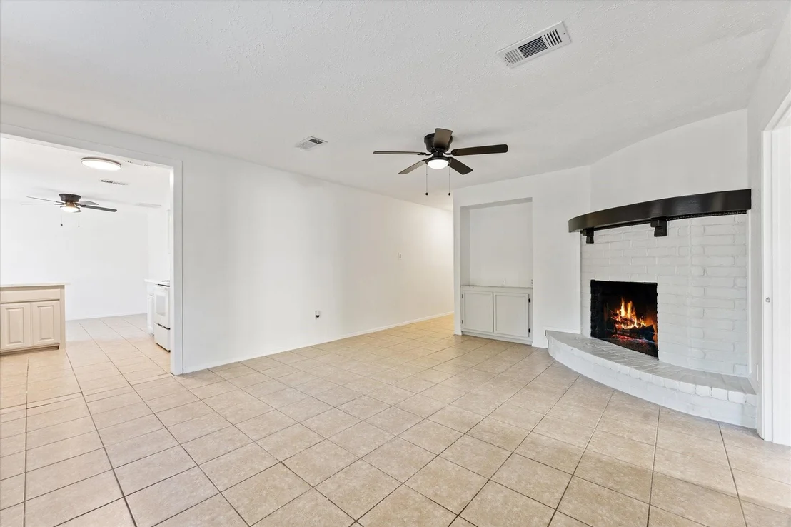 Photo of 23122 Cimber Lane