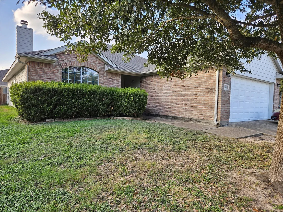 Photo of 6319 Nullarbor Court
