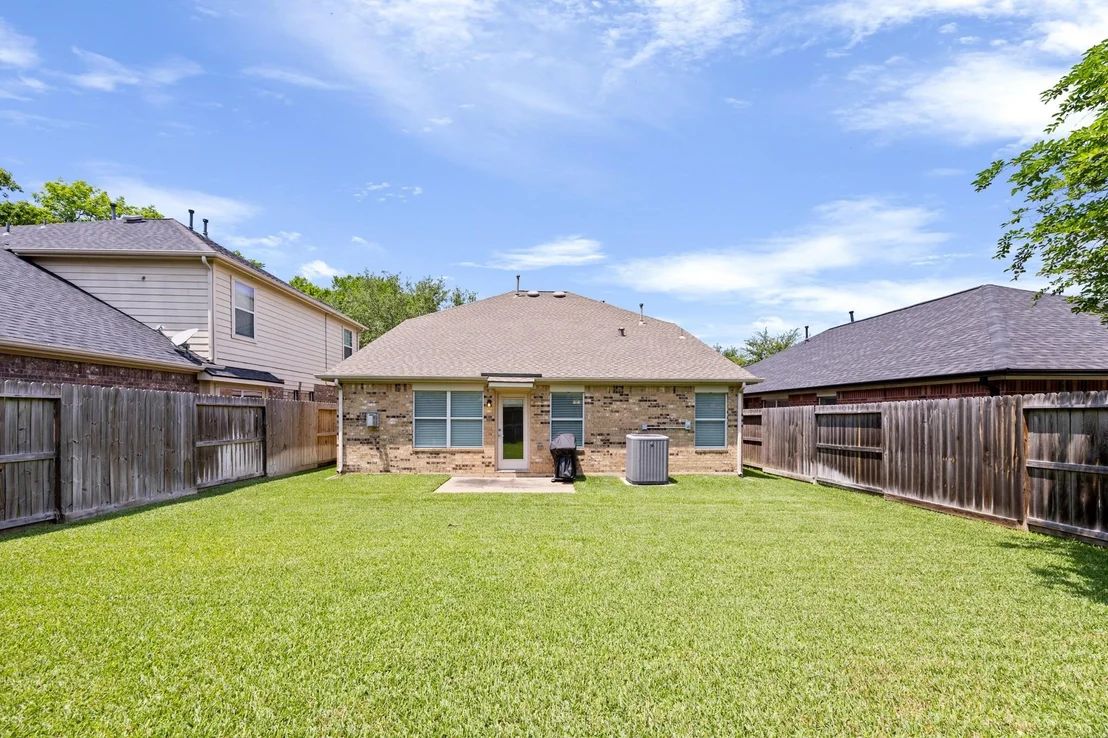 Photo of 7206 Toad Hollow