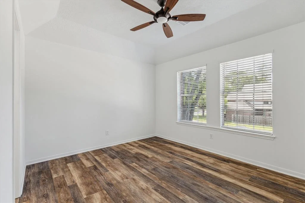 Photo of 30010 Nanton Drive