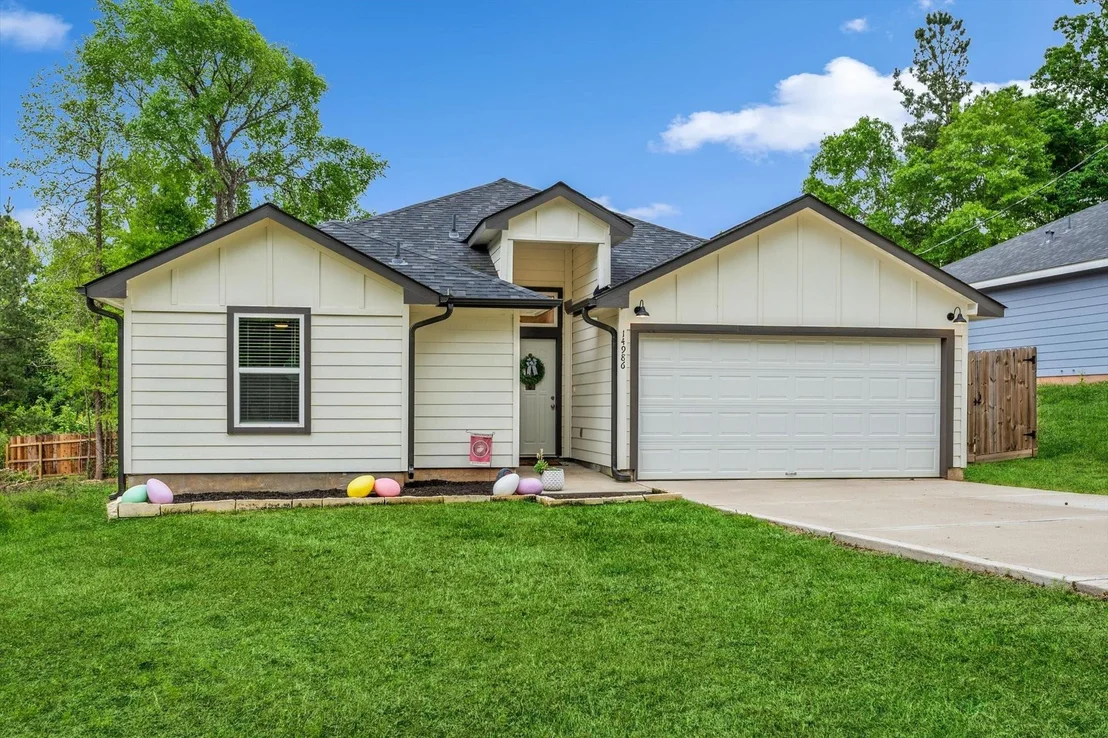 Photo of 14986 Indian Hill Trail