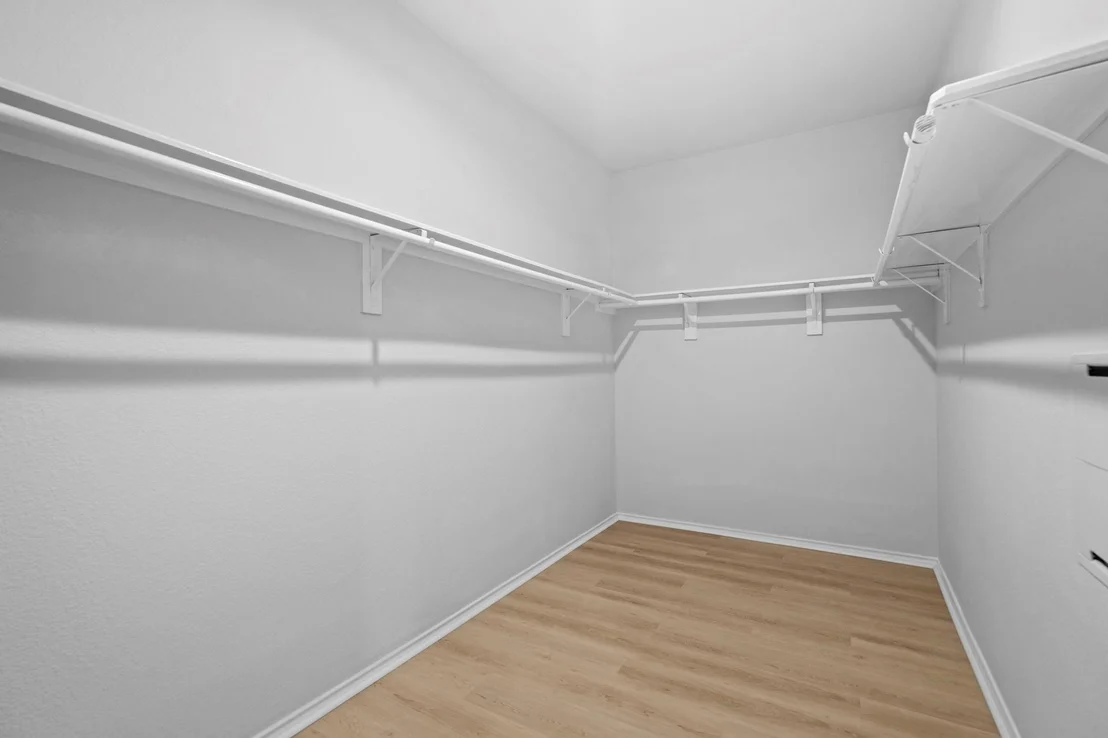 Photo of 5143 Hedgerose Lane