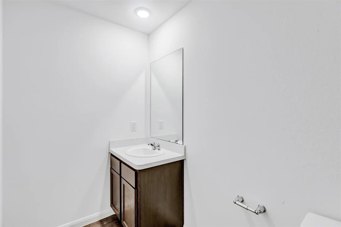 Photo of 830 Road 5501