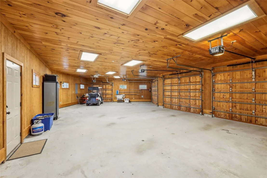 Photo of 225 Mcgregor Drive