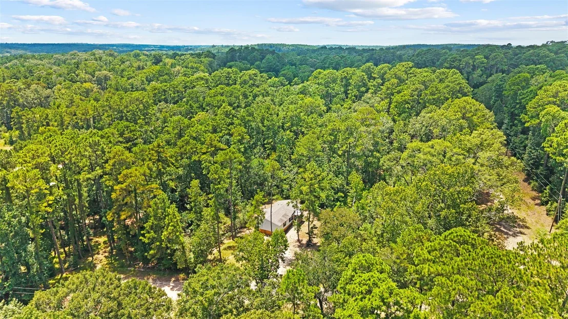 Photo of 110 Rosewood Lane