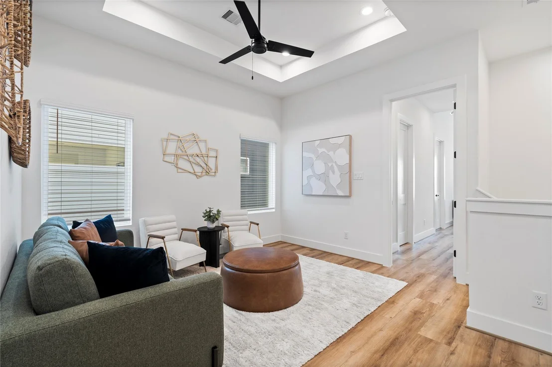 Photo of 2708 Fox Street