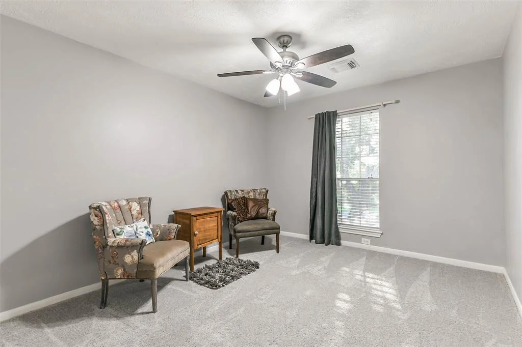 Photo of 4102 Lakepointe Forest Drive