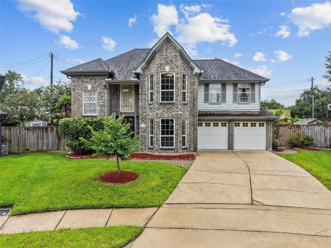 Photo of 1102 Juniper Canyon Lane
