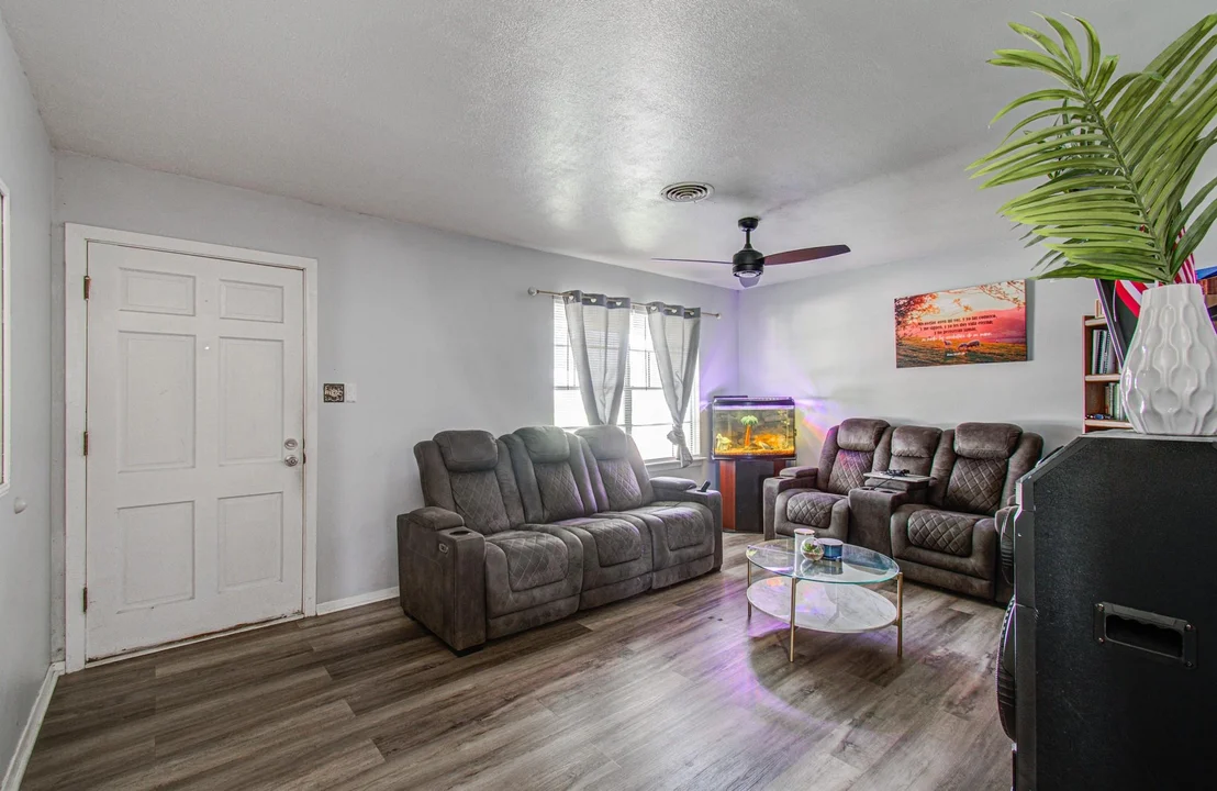 Photo of 12342 Ledger Lane