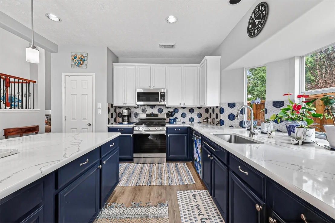 Photo of 1810 Silver Brook Lane