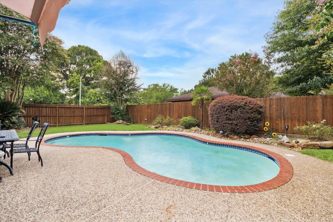 Photo of 2703 Longleaf Pines Drive