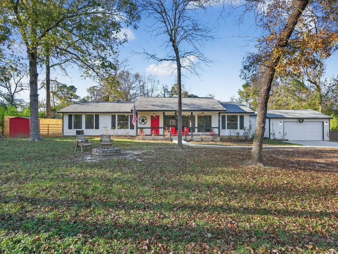 Photo of 10277 Champion Forest Loop