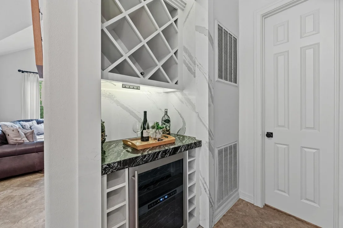 Photo of 63 W Horizon Ridge Place