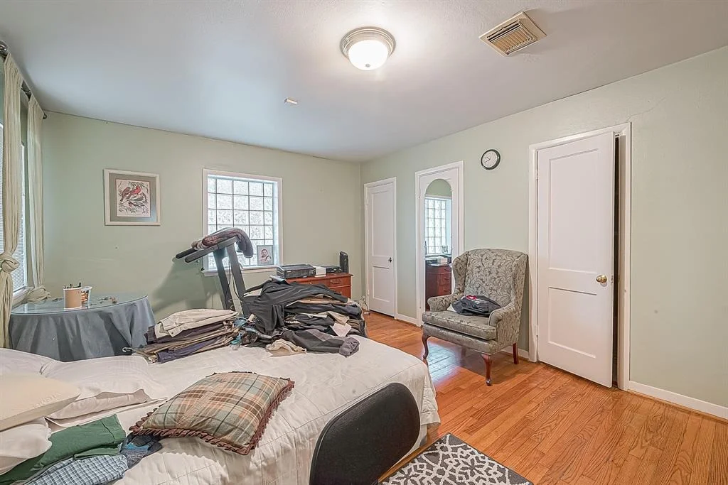 Photo of 2312 Suffolk Drive