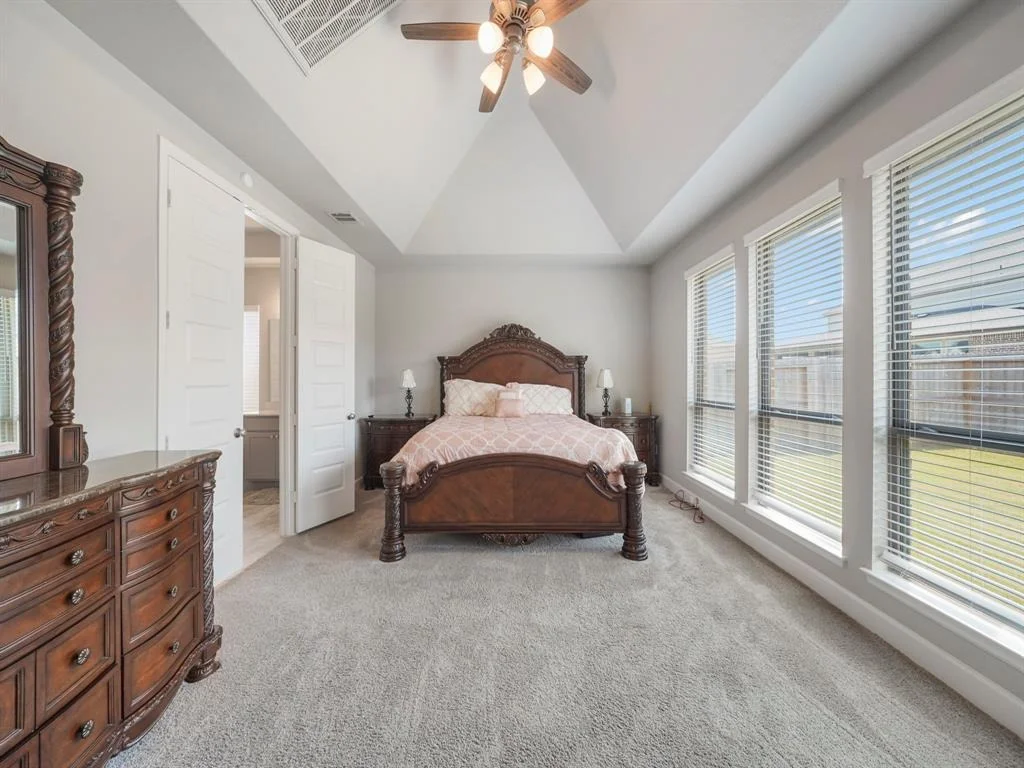 Photo of 28907 Creekside Bend Drive