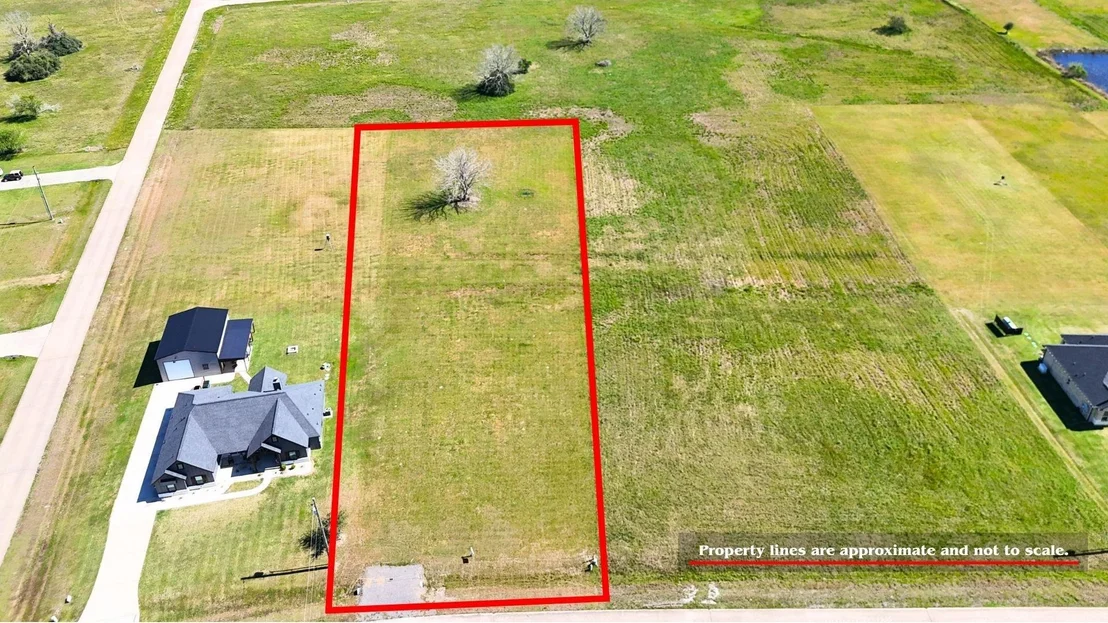Photo of 813 Longhorn Trail