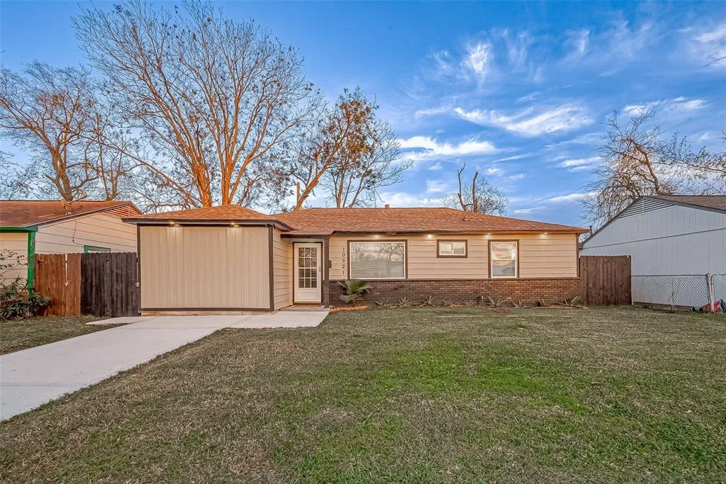 Photo of 10521 Cathedral Drive