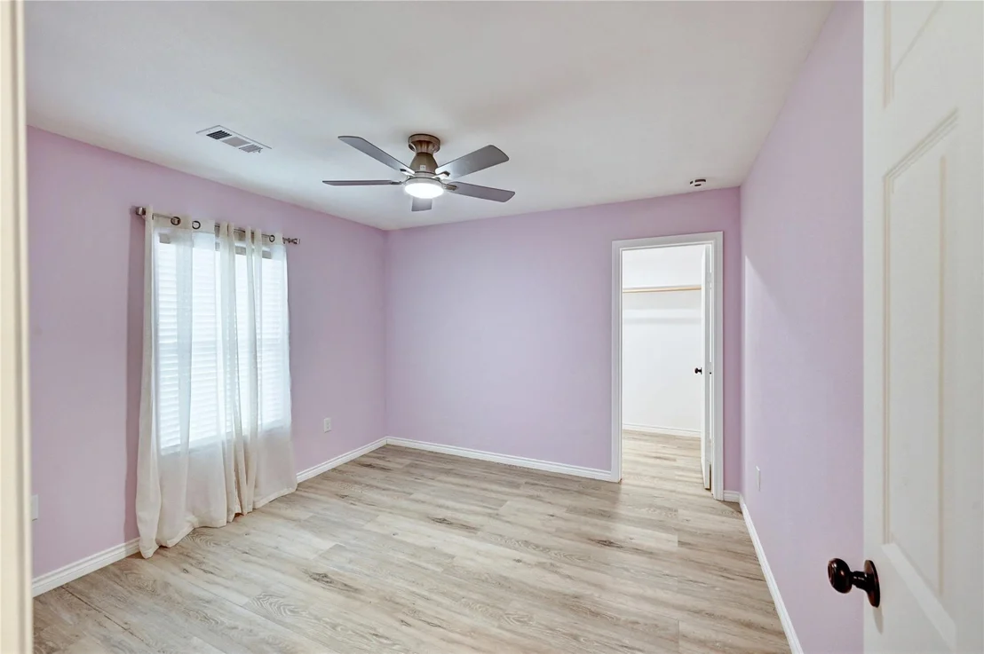 Photo of 6 Oak Hollow Circle