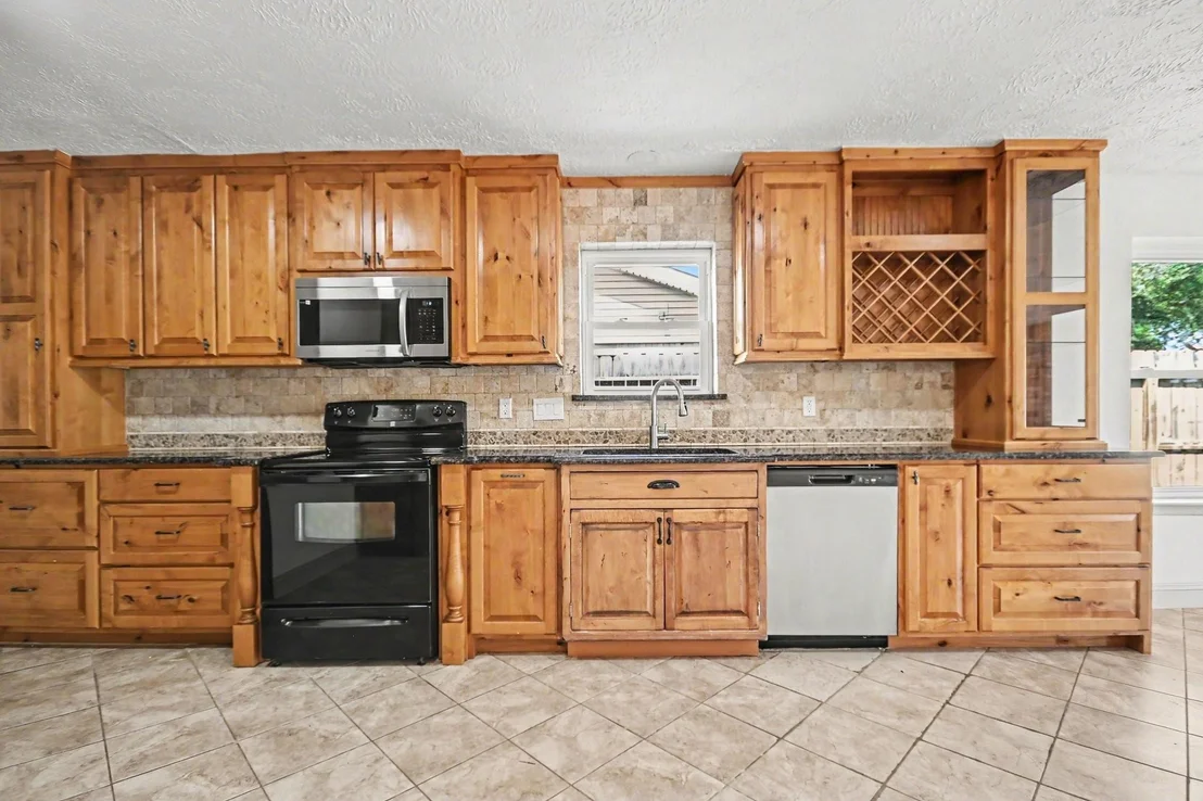 Photo of 4010 Bluebonnet Trail