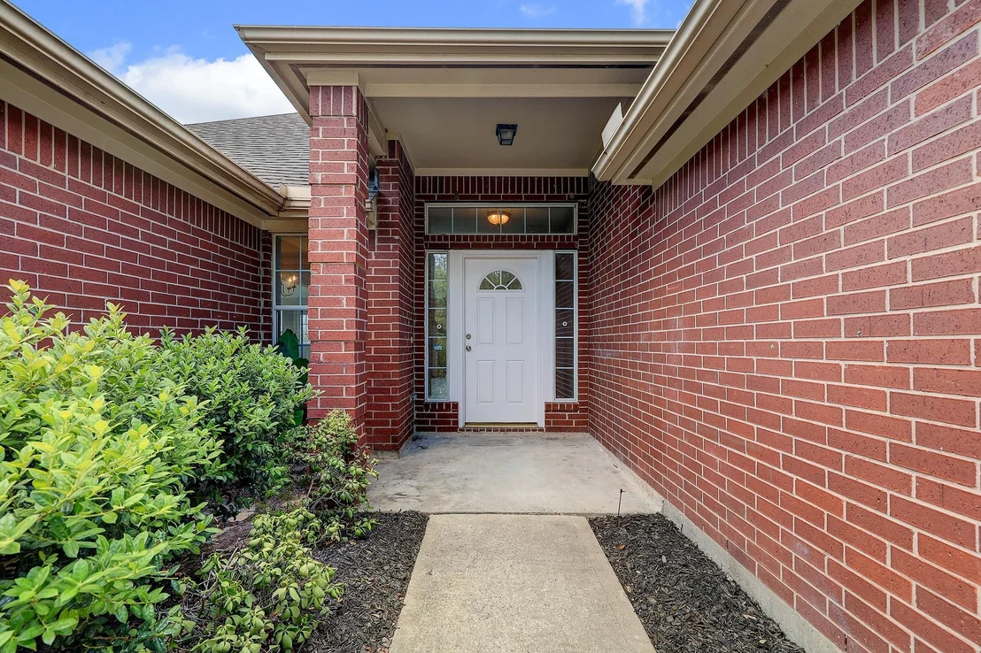 Photo of 24031 Holleygate Court