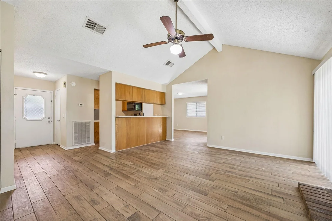 Photo of 21422 Park Bishop Drive