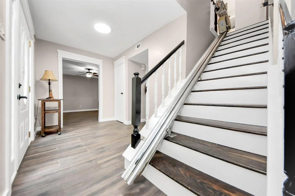 Photo of 2914 Silver Falls Drive