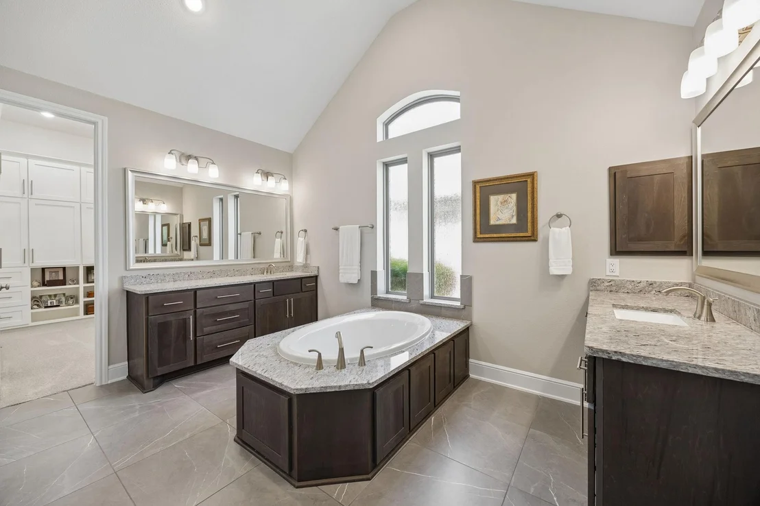 Photo of 18310 Handyside Drive