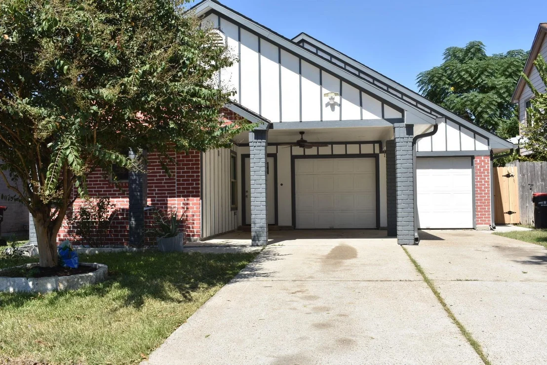 Photo of 2222 Irish Spring Drive