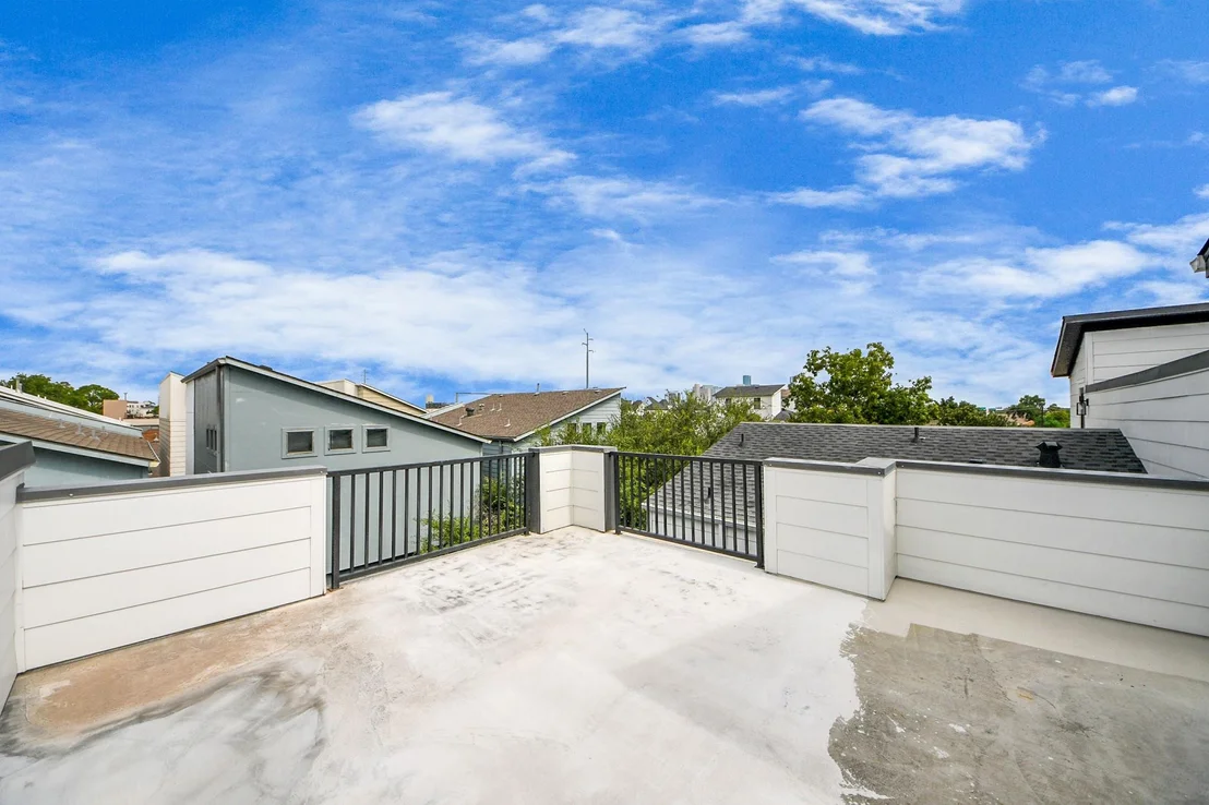 Photo of 2014 Blodgett Street