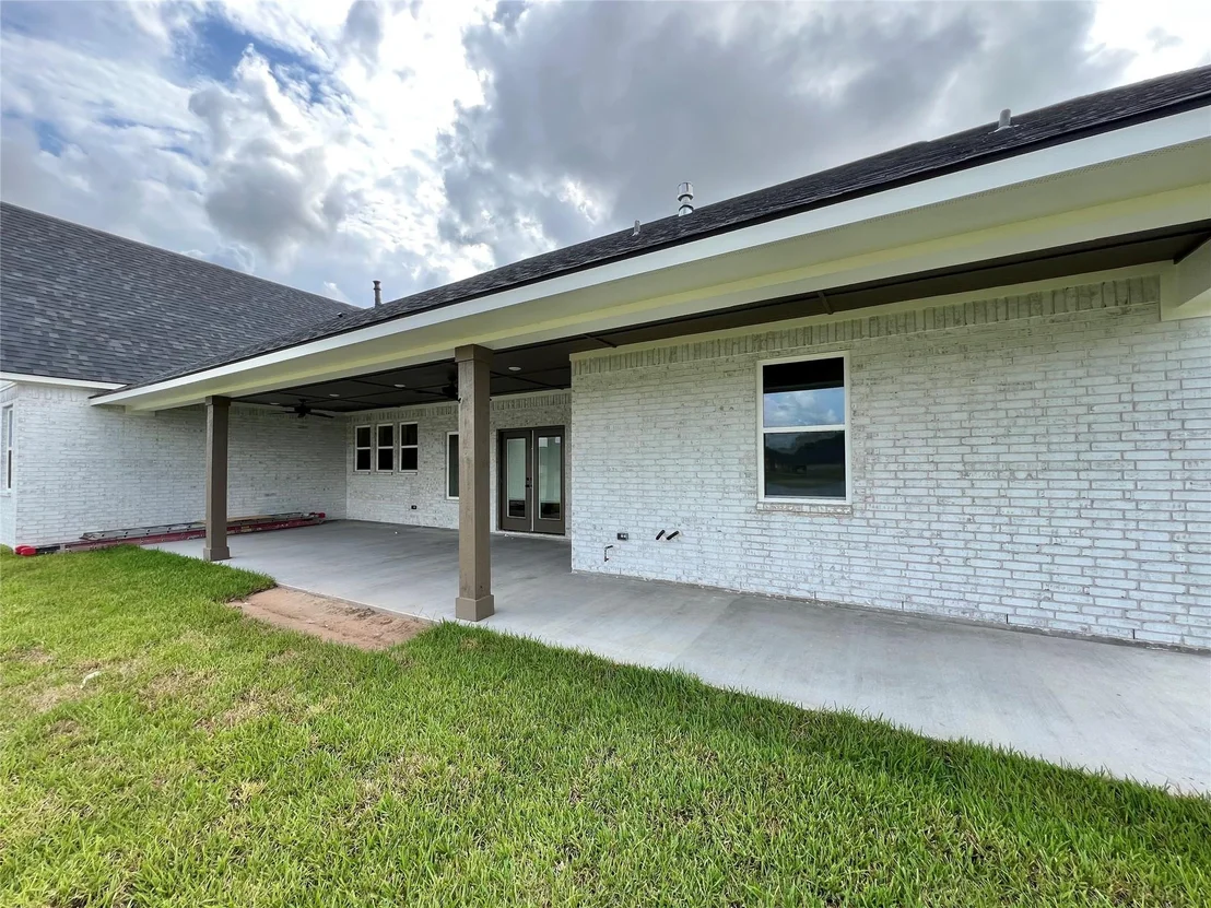 Photo of 839 Oak Ridge Drive