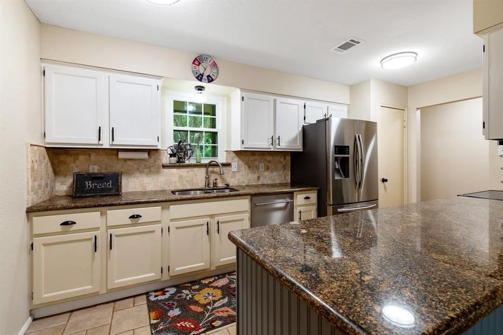 Photo of 4205 Wade Road