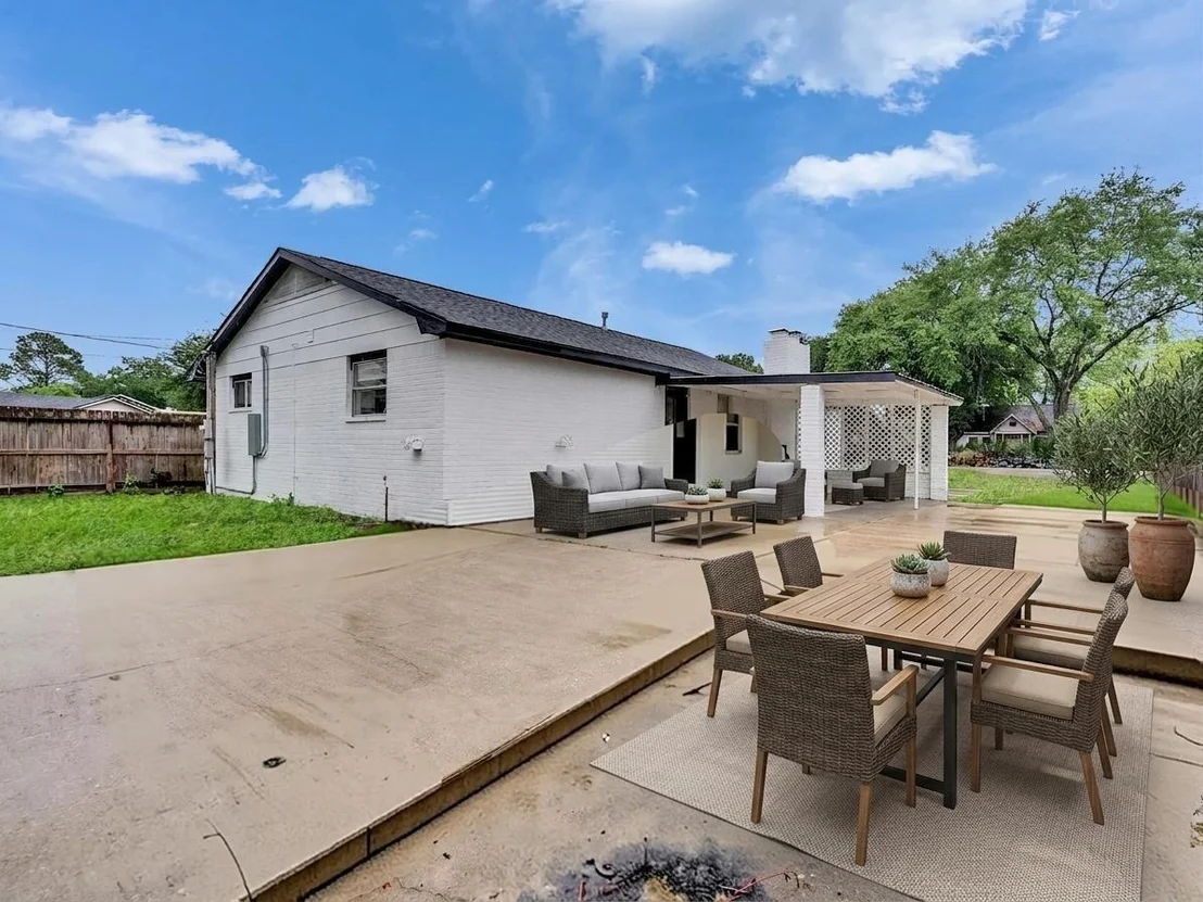 Photo of 9605 Belfast Road