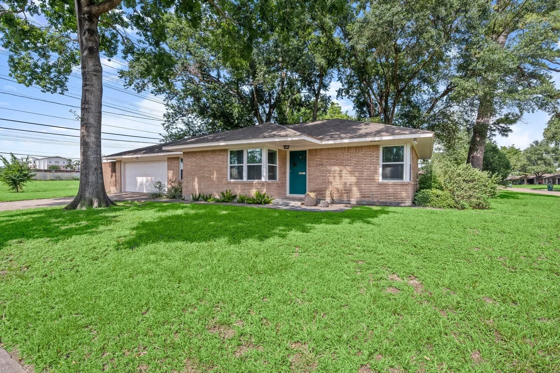 Photo of 2218 Stonecrest